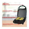 Maquina Brentwood para hacer huevos con accesorios color celeste